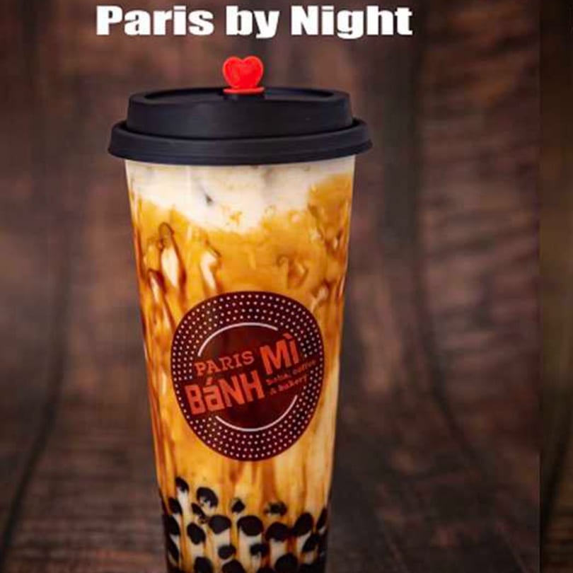 Paris Banh Mi's "Paris by Night" bubble tea with a red heart on the lid.
